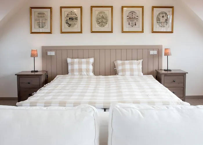 Dvur Hoffmeister Hotel