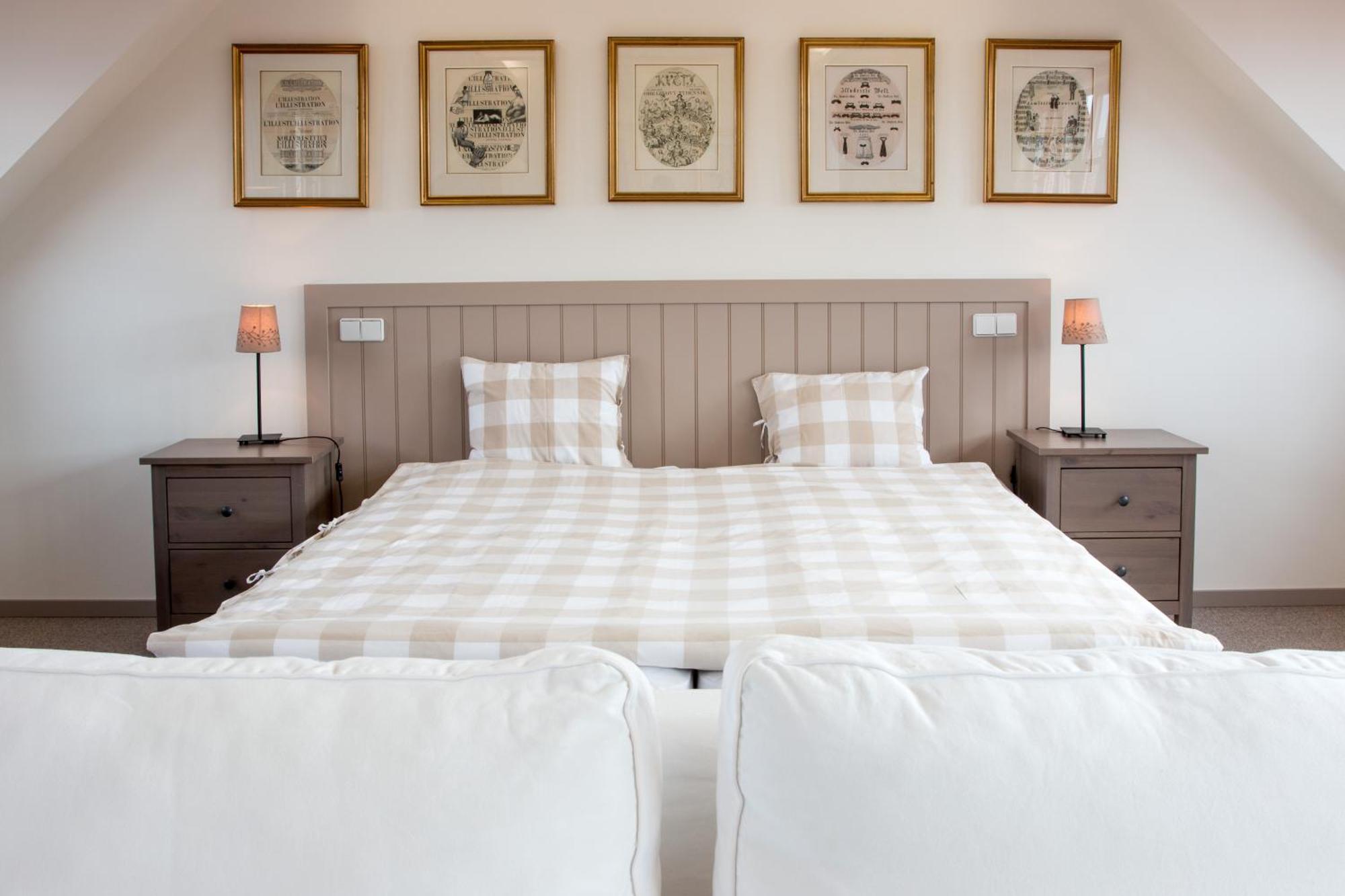Hotel Dvur Hoffmeister Velké Číčovice