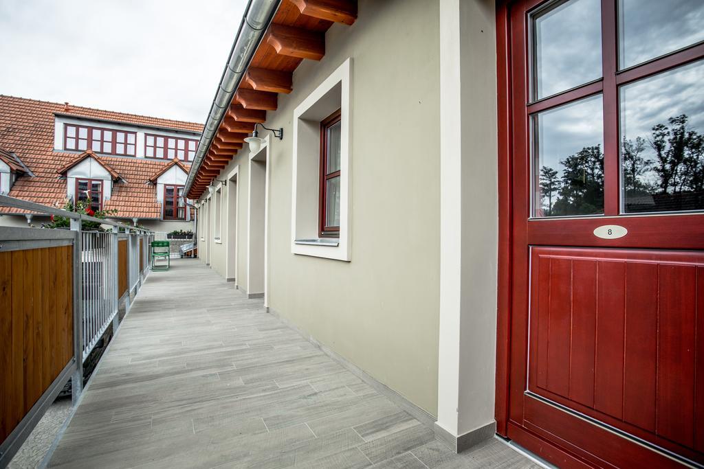 Dvur Hoffmeister 3*
