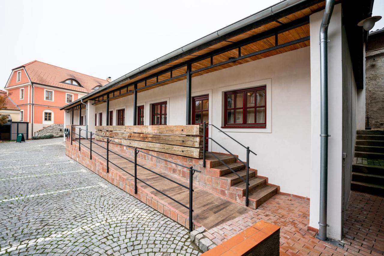 Dvur Hoffmeister 3*